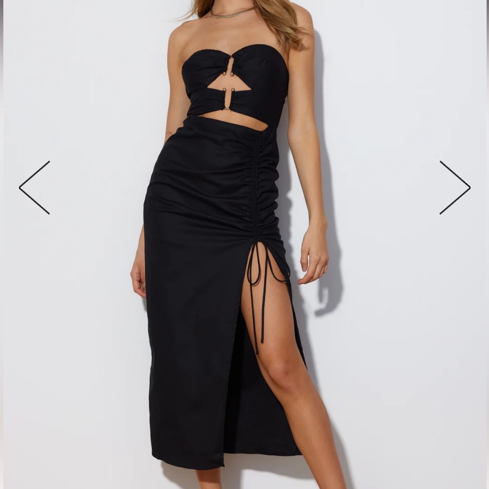 NWT Black Midi Strapless Dress